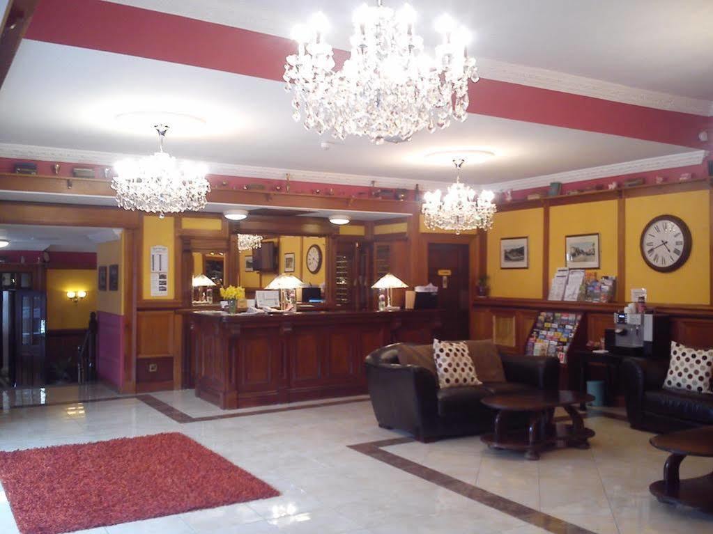 Imperial Hotel Lisdoonvarna Buitenkant foto